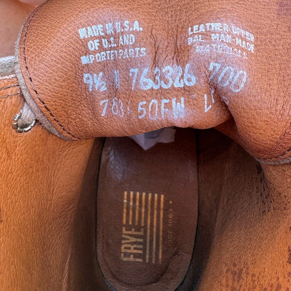 FRYE Sabrina 6G Lace Up Boots - Picture 11 of 16